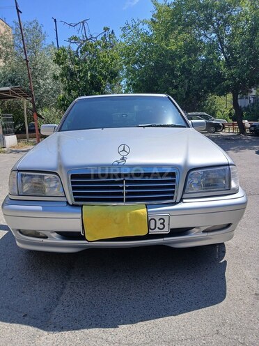 Mercedes C 180 1997, 352,720 km - 1.8 l - Bakı