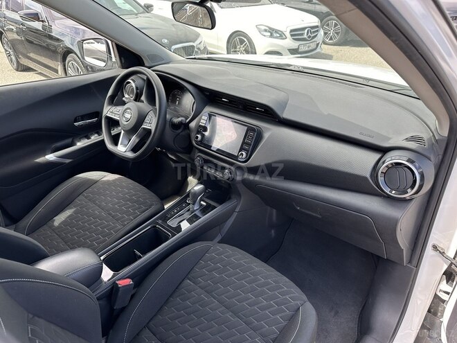Nissan Kicks-13