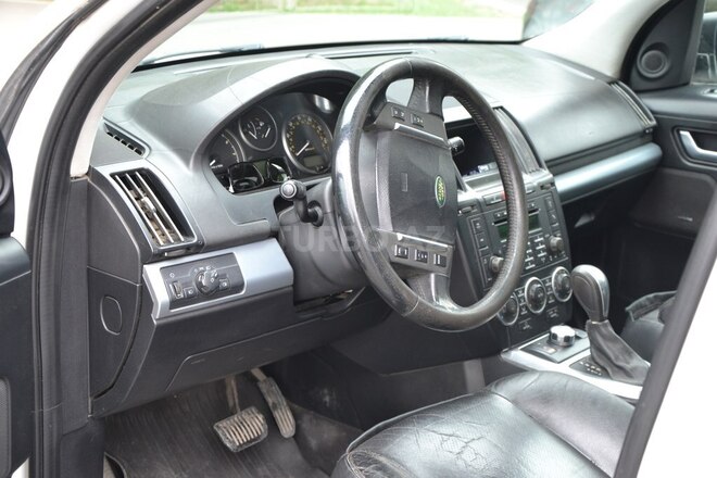 Land Rover Freelander 2007, 268,000 km - 3.2 l - Mingəçevir
