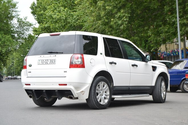 Land Rover Freelander 2007, 268,000 km - 3.2 l - Mingəçevir
