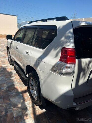 Toyota Land Cruiser Prado 2013, 171,000 km - 2.7 l - Bakı