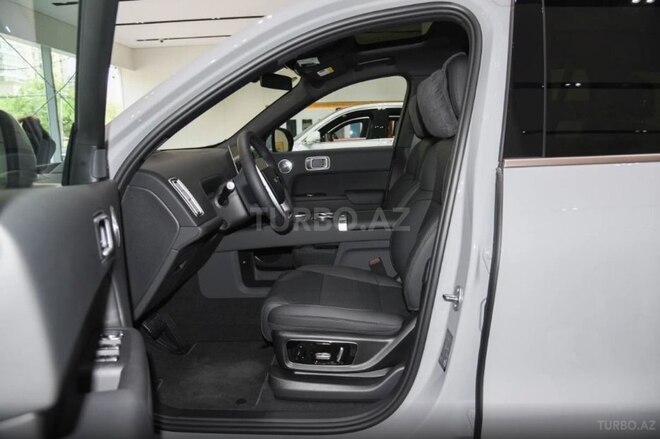 Li Auto L9 2025, 0 km - 1.5 l - Bakı