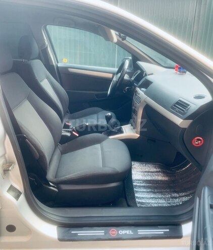 Opel Astra 2007, 350,215 km - 1.4 l - Hacıqabul