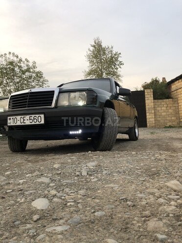 Mercedes 190 1986, 886,666 km - 2.0 l - Bərdə