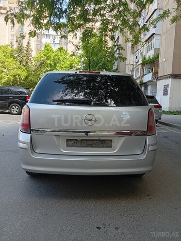 Opel Astra 2009, 183,000 km - 1.4 l - Bakı
