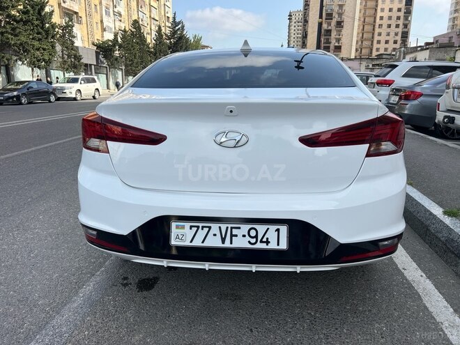 Hyundai Elantra 2019, 225,000 km - 2.0 l - Bakı