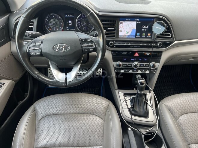 Hyundai Elantra 2019, 225,000 km - 2.0 l - Bakı