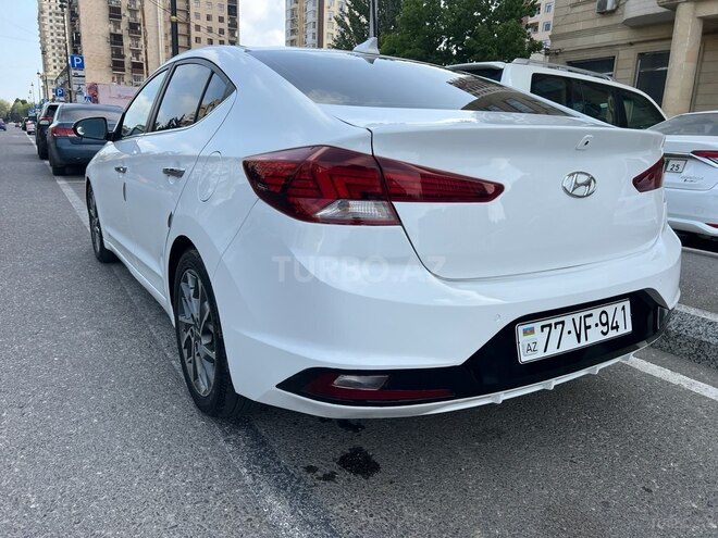 Hyundai Elantra 2019, 225,000 km - 2.0 l - Bakı