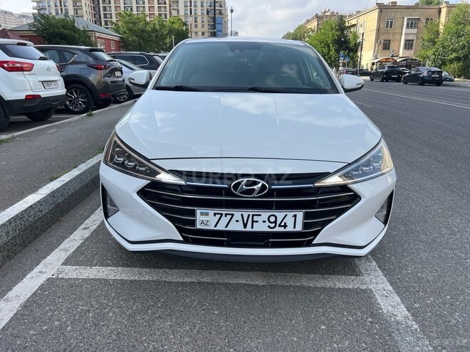 Hyundai Elantra 2019, 225,000 km - 2.0 l - Bakı
