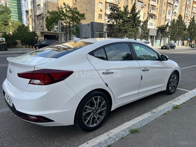 Hyundai Elantra 2019, 225,000 km - 2.0 l - Bakı