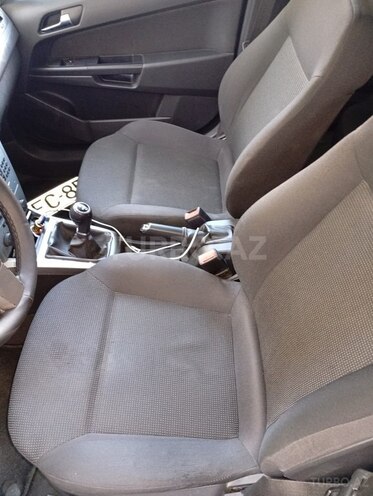 Opel Astra 2009, 183,000 km - 1.4 l - Bakı