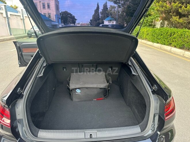 Volkswagen Arteon 2020, 58,000 km - 2.0 л - Bakı