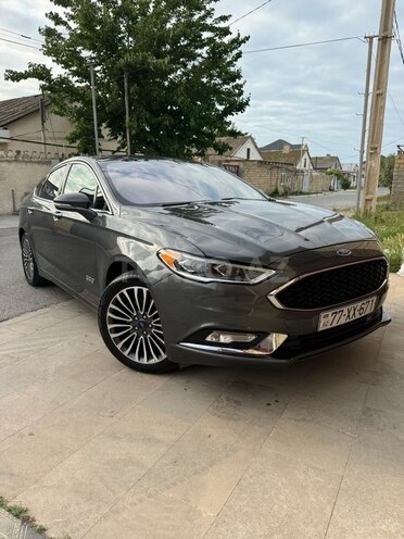 Ford Fusion (North America) 2018, 124,200 km - 2.0 l - Bakı