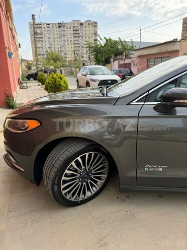 Ford Fusion (North America) 2018, 124,200 km - 2.0 l - Bakı