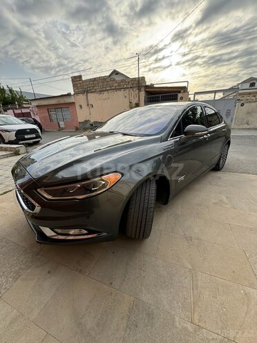 Ford Fusion (North America) 2018, 124,200 km - 2.0 l - Bakı