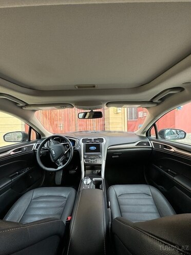 Ford Fusion (North America) 2018, 124,200 km - 2.0 l - Bakı
