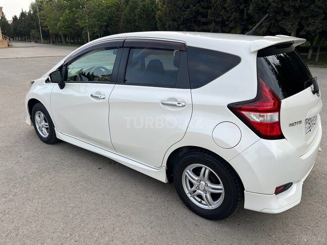 Nissan Note-4