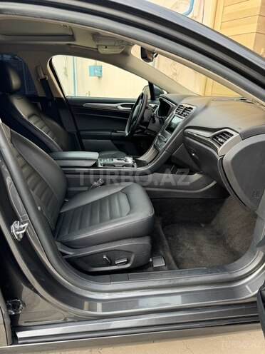 Ford Fusion (North America) 2018, 124,200 km - 2.0 l - Bakı