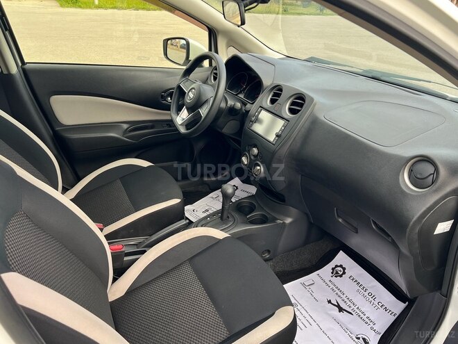 Nissan Note-16