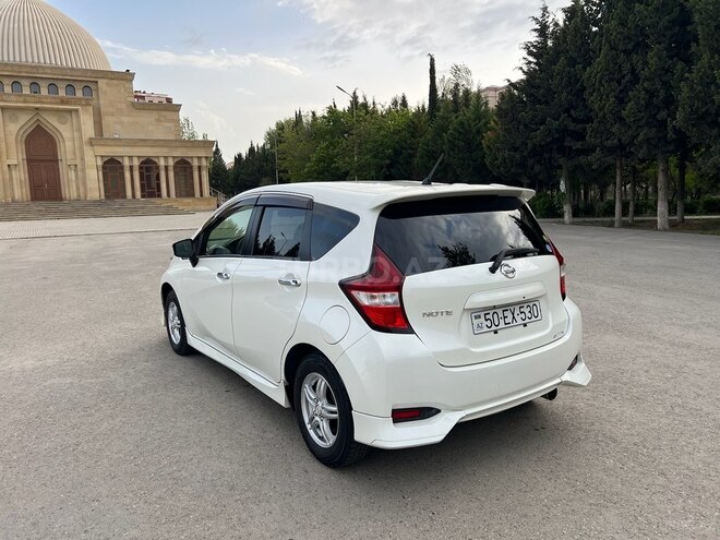 Nissan Note-8