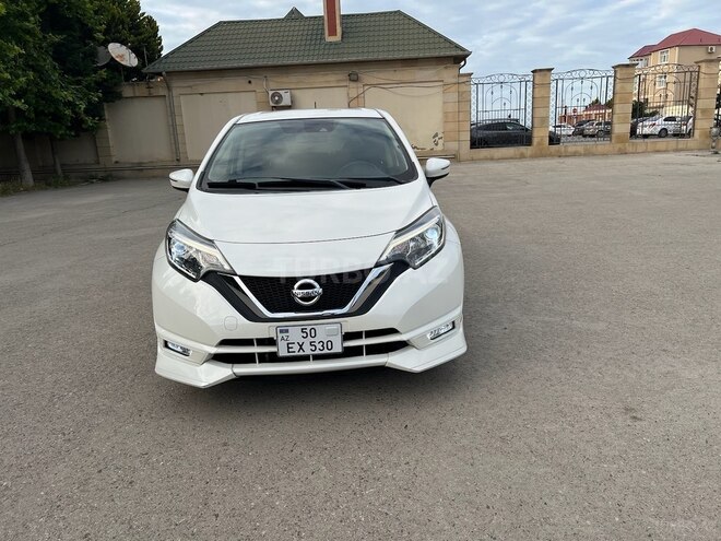 Nissan Note-1