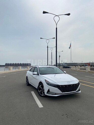 Hyundai Elantra 2023, 24,140 km - 1.6 l - Bakı