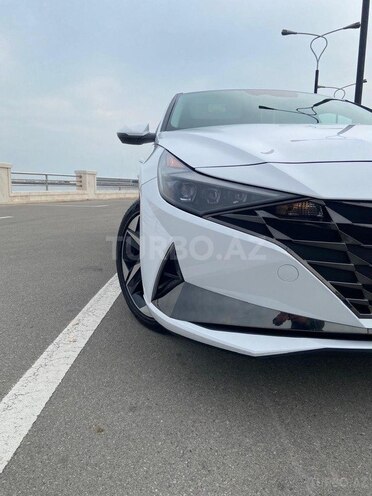 Hyundai Elantra 2023, 24,140 km - 1.6 l - Bakı