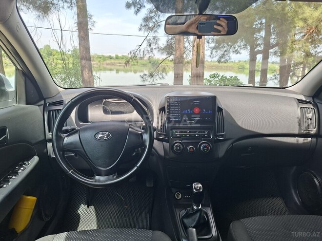 Hyundai i30 2010, 155,000 km - 1.4 l - Göyçay