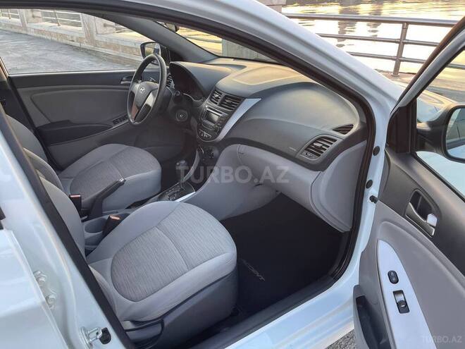 Hyundai Accent 2015, 123,000 km - 1.6 l - Bakı