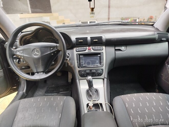 Mercedes C 180 2003, 253,806 km - 1.8 l - Gəncə