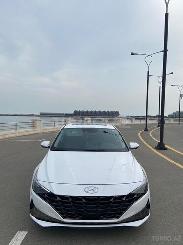 Hyundai Elantra 2023, 24,140 km - 1.6 l - Bakı