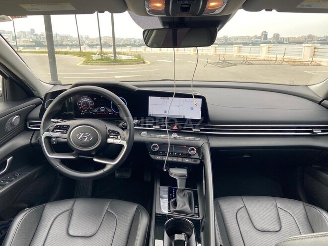 Hyundai Elantra 2023, 24,140 km - 1.6 l - Bakı
