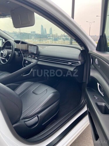 Hyundai Elantra 2023, 24,140 km - 1.6 l - Bakı