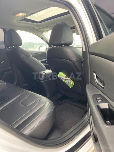 Hyundai Elantra 2023, 24,140 km - 1.6 l - Bakı