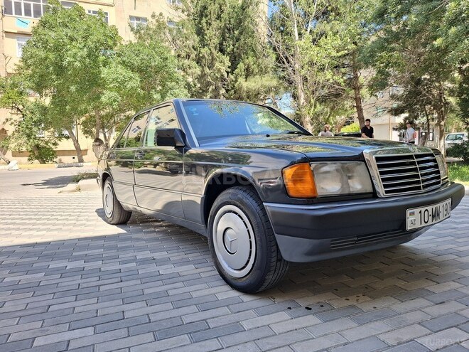 Mercedes 190 1992, 328,820 km - 2.0 l - Sumqayıt