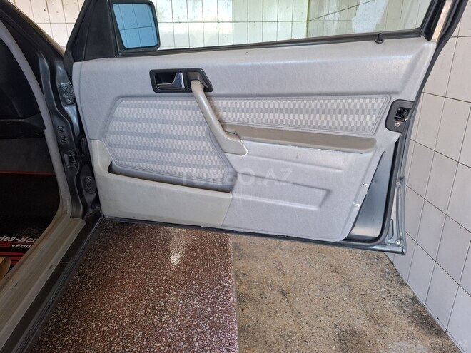 Mercedes 190 1992, 328,820 km - 2.0 l - Sumqayıt