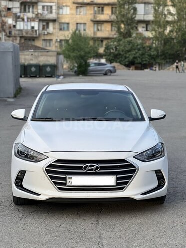Hyundai Avante 2016, 186,800 km - 1.6 л - Bakı