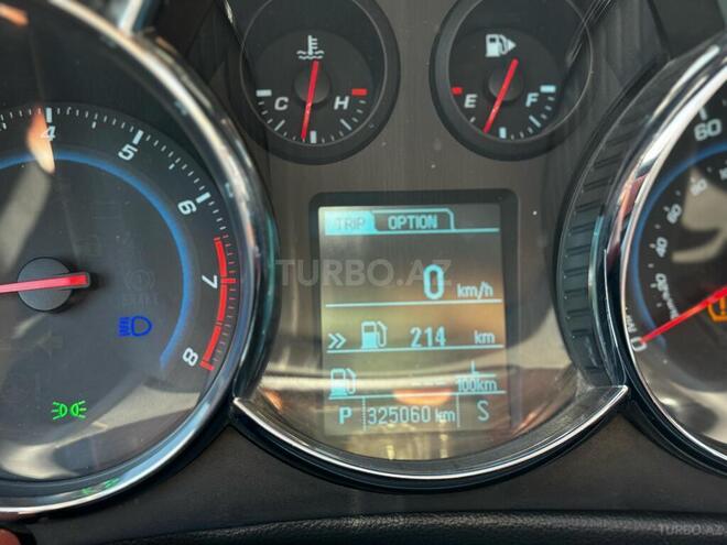 Chevrolet Cruze 2014, 325,000 km - 1.4 l - Tovuz