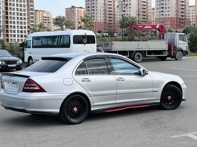 Mercedes C 200 2002, 216,000 km - 2.0 l - Sumqayıt
