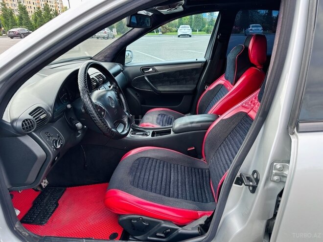 Mercedes C 200-12