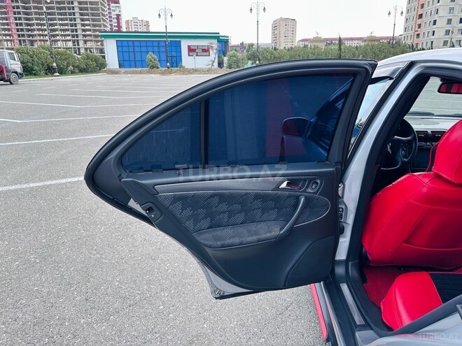 Mercedes C 200-7