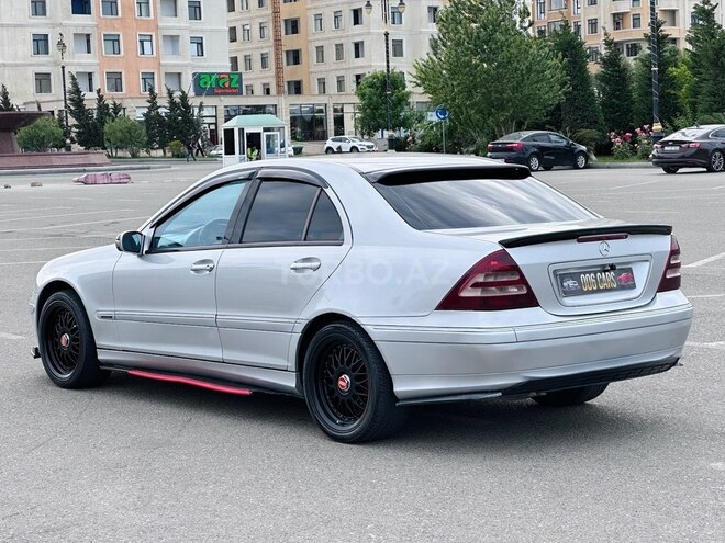 Mercedes C 200 2002, 216,000 km - 2.0 l - Sumqayıt