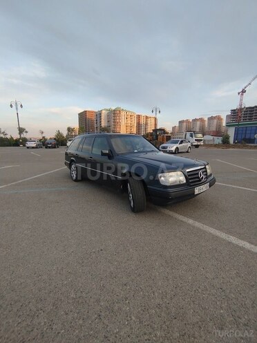 Mercedes E 200 1993, 333,222 km - 2.0 l - Bakı