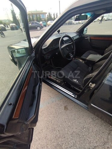 Mercedes E 200 1993, 333,222 km - 2.0 l - Bakı