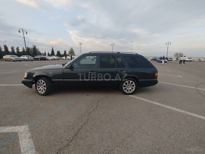 Mercedes E 200 1993, 333,222 km - 2.0 l - Bakı