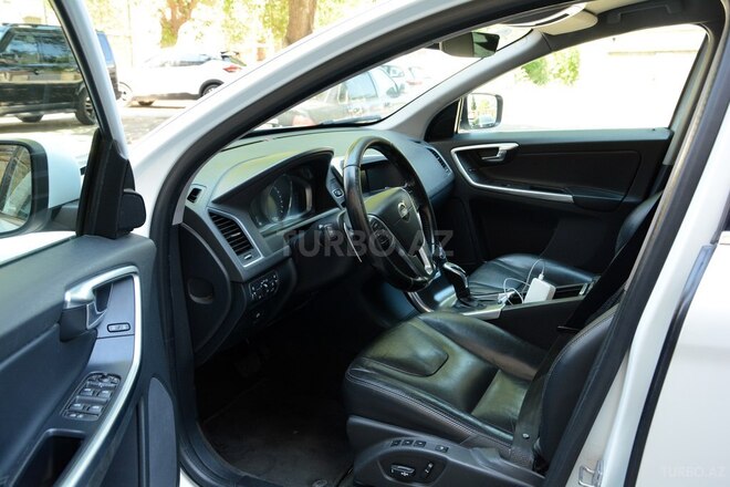 Volvo XC60 2014, 128,000 km - 3.0 l - Bakı