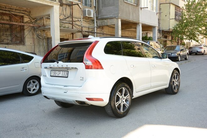 Volvo XC60 2014, 128,000 km - 3.0 l - Bakı