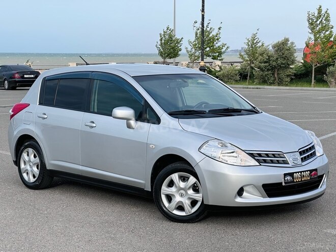 Nissan Tiida-7