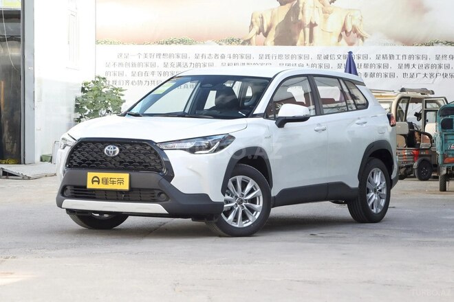 Toyota Corolla Cross 2025, 0 km - 2.0 л - Bakı