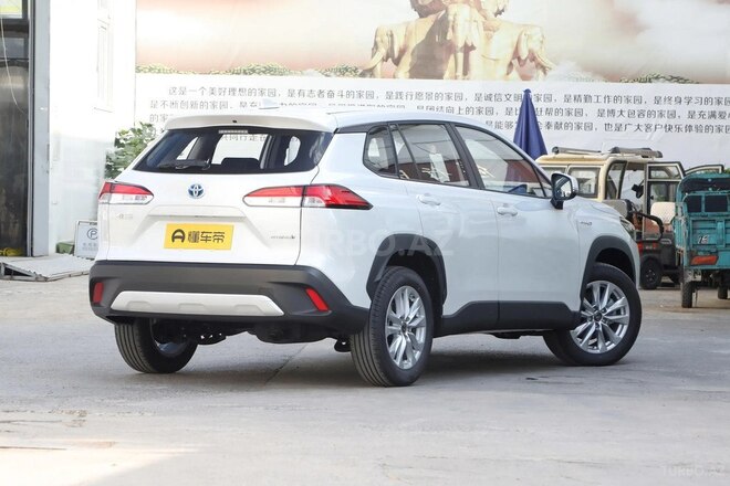 Toyota Corolla Cross 2025, 0 km - 2.0 л - Bakı